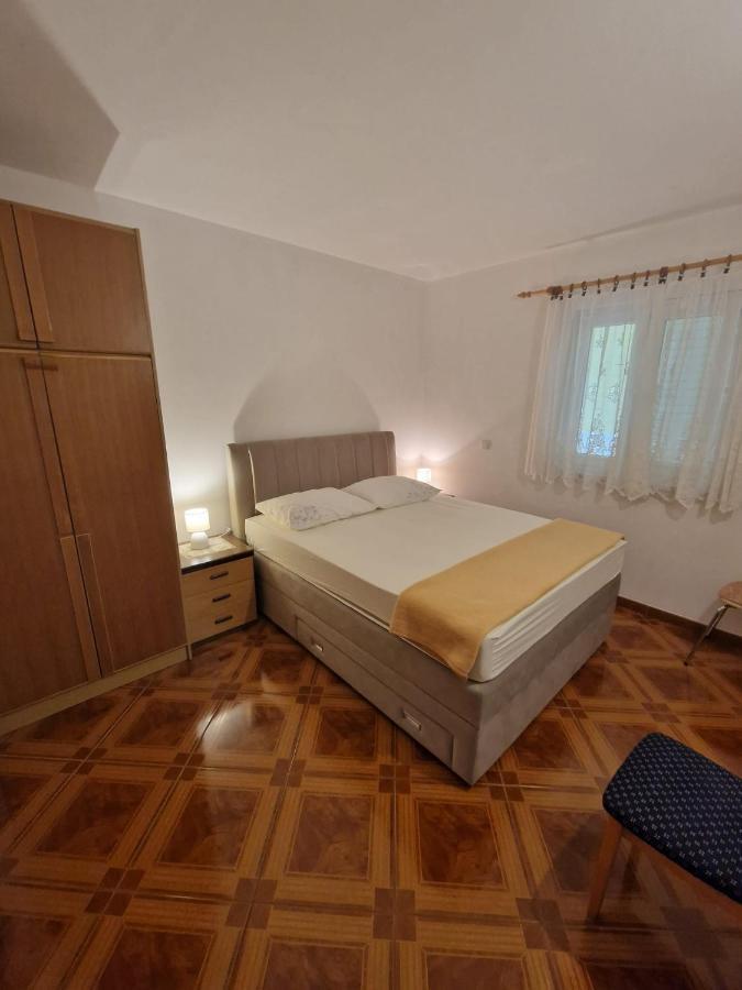 Apartments Marija พิสัก ภายนอก รูปภาพ