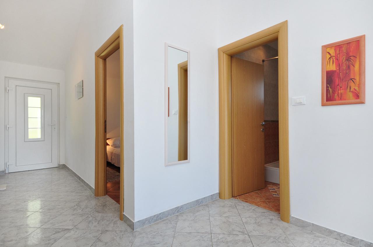Apartments Marija พิสัก ภายนอก รูปภาพ