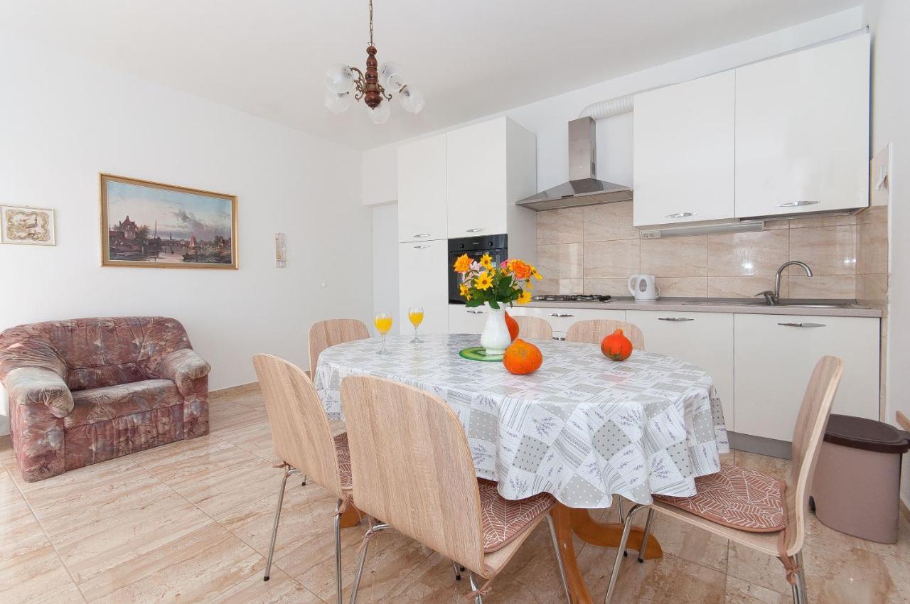 Apartments Marija พิสัก ภายนอก รูปภาพ