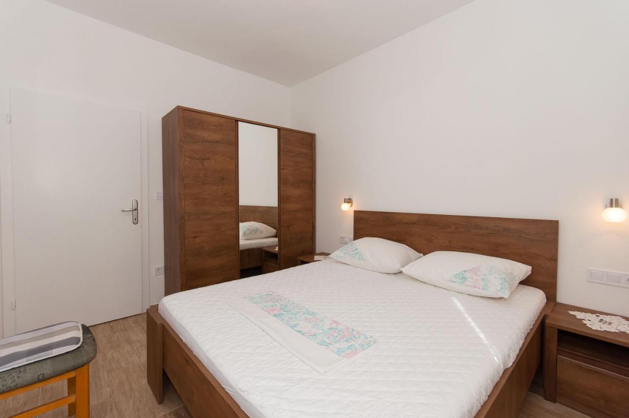Apartments Marija พิสัก ภายนอก รูปภาพ