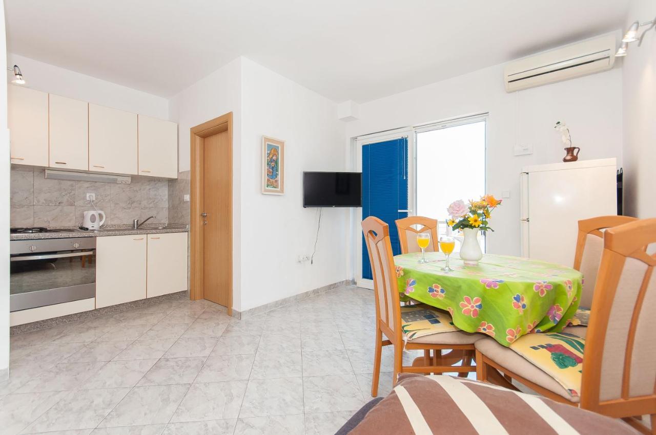 Apartments Marija พิสัก ภายนอก รูปภาพ
