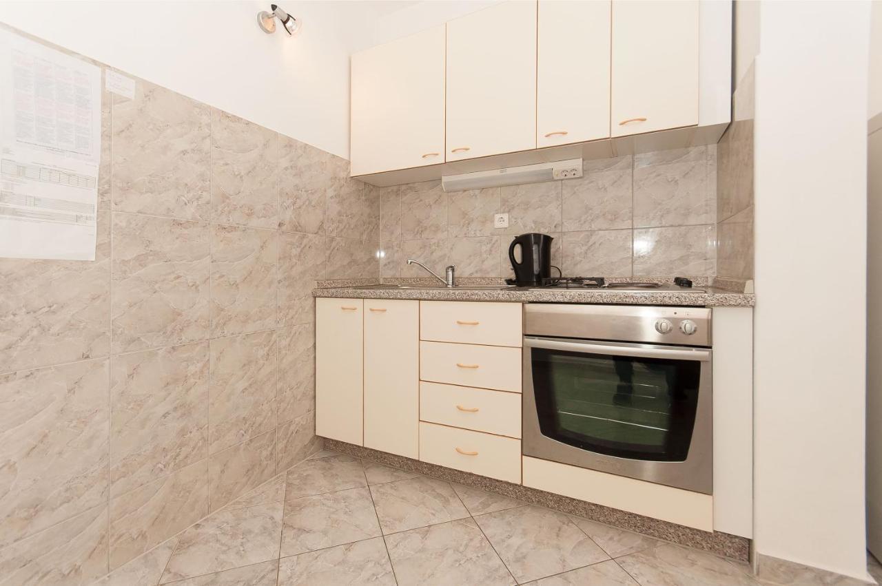 Apartments Marija พิสัก ภายนอก รูปภาพ